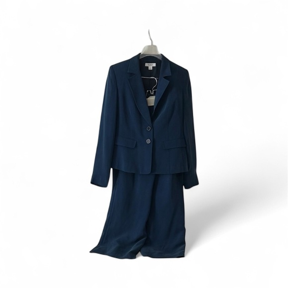 Dress Barn Pants - Dress Barn Navy Blue Pantsuit